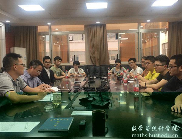 第一期“師生面對面”_副本.jpg 第一期“師生面對面”_副本.jpg